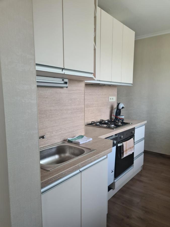 Апартаменты Apartman Valentin Комарно Экстерьер фото